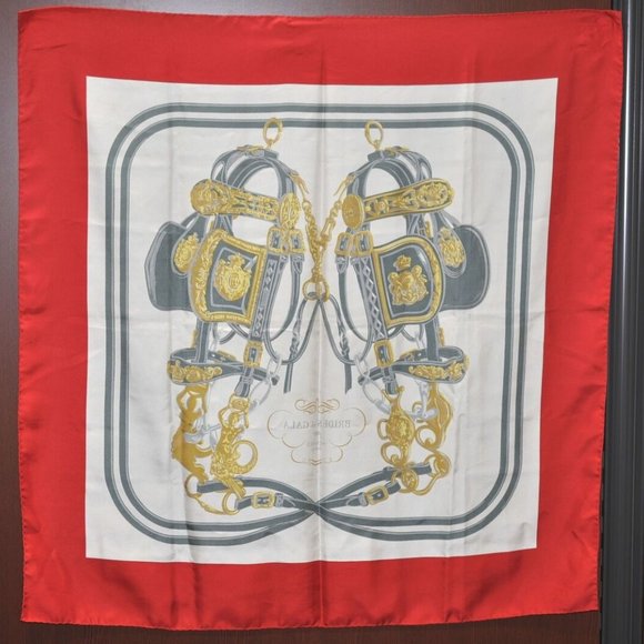Authentic HERMES Carre 90 Scarf "BRIDES de GALA par" Silk Red - Picture 11 of 12